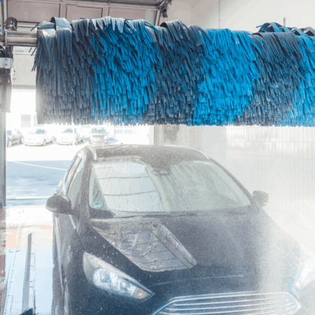 When it comes to auto glass repair or installation, the structure lies primarily in the strength of the seal.